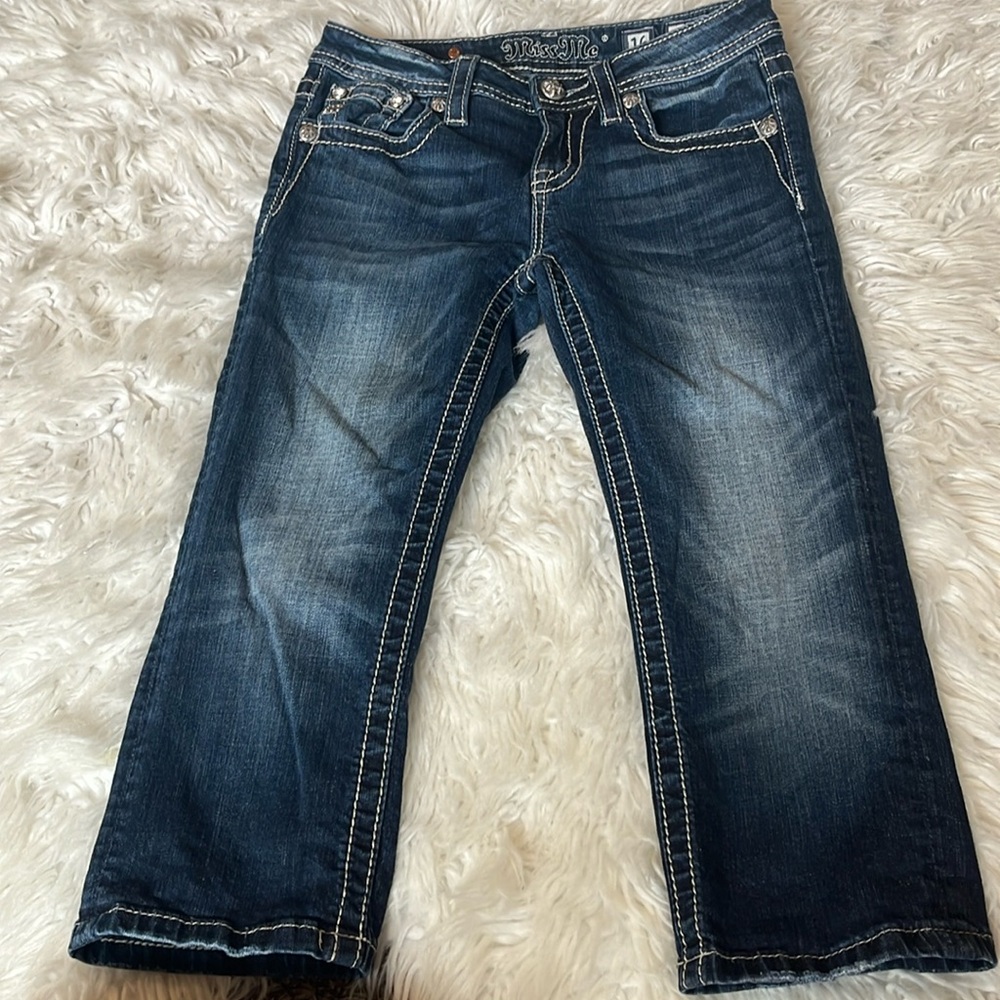 Miss Me Cuffed Capri size 16 jeans for woman.